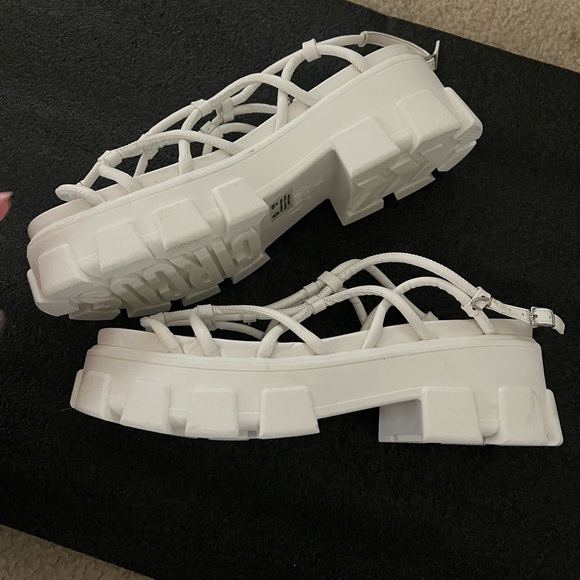 Circus NY x Sam Edelman Greyson Lugsole Sandals - Picture 5 of 6